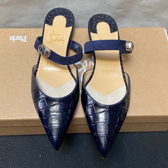 NIB CHRISTIAN LOUBOUTIN Choc Lock Flats, 36 - Picture 6 of 14